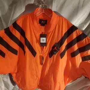 SOLD!!JODAN INFRARED WINDBREAKER NEW WITH TAGS